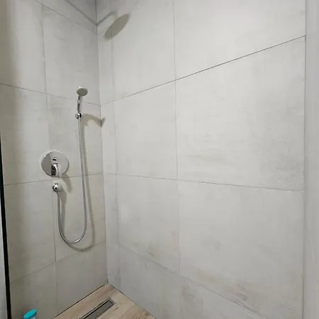 Sunset Pines Apt, Mont Apartment *