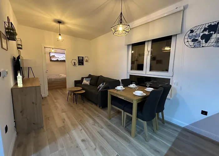 Apartman Sunset Pines Apt, Mont *