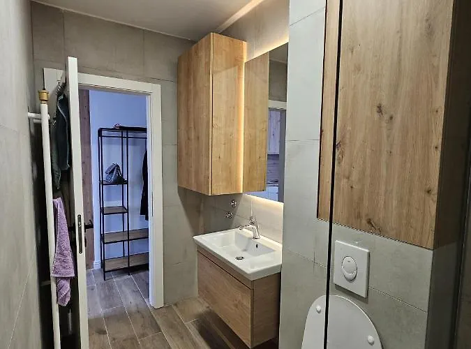 Apartman Sunset Pines Apt, Mont *